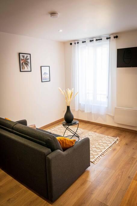 L'Albatros 007 - Hypercentre * Cosy * Wifi Appartement Saint-Quentin  Buitenkant foto